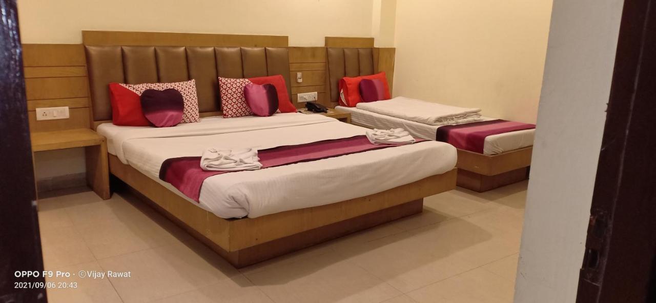 Hotel Golden Gate New Delhi Eksteriør bilde